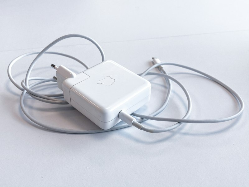 หัวแปลงปลั๊กไฟอเนกประสงค์ Universal Travel Adapter สำหรับจีนและไต้หวัน (Type A/I + USB-C PD 30W)